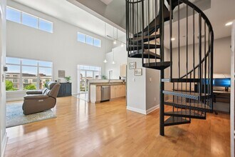 5677 S Park Pl in Greenwood Village, CO - Building Photo - Building Photo