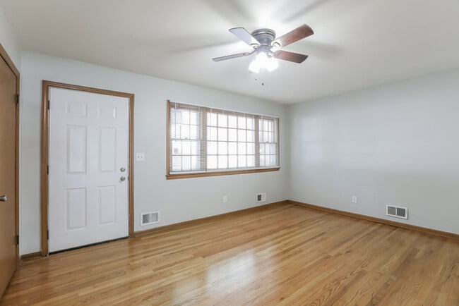 4201 S Delaware Ave in Independence, MO - Building Photo - Building Photo