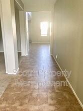 32086 Orange Blossom Dr in Winchester, CA - Building Photo - Building Photo