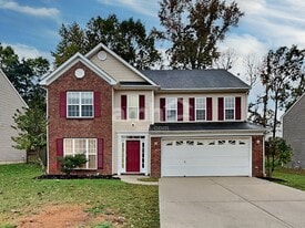 4613 Cades Cove Dr in Charlotte, NC - Building Photo