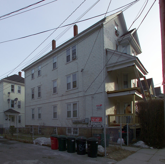 202 Osborn St in Fall River, MA - Foto de edificio - Building Photo