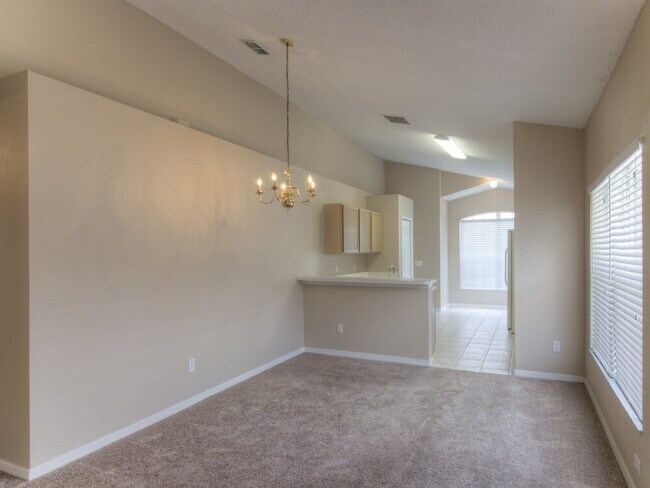 538 Rouzer St in Apopka, FL - Building Photo - Building Photo