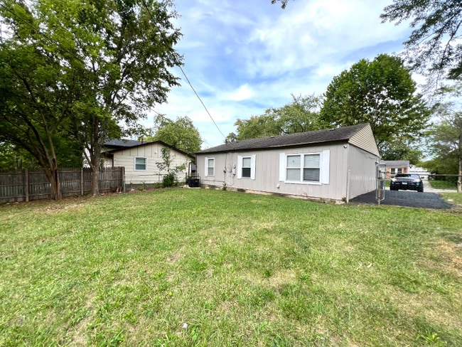 21712 Gailine Ave in Sauk Village, IL - Building Photo - Building Photo
