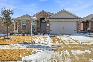 2224 Myrtle Beach Dr in Fort Worth, TX - Building Photo