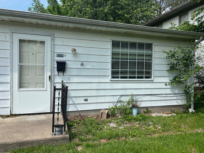 property at 844 Washington Ave