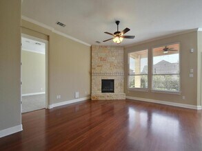 1001 Sunflower Trail in Sunset Valley, TX - Building Photo - Building Photo