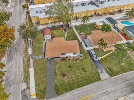 6781 Franklin St in Hollywood, FL - Building Photo