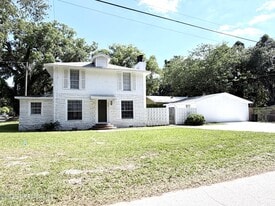 5336 Cruz Rd in Jacksonville, FL - Building Photo