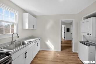 217 Pecan Rd in Raleigh, NC - Building Photo - Building Photo