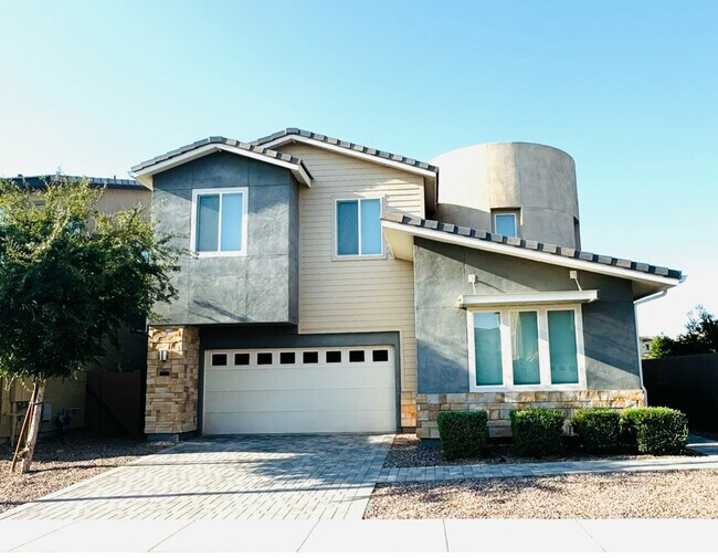 property at 1714 W Jeanine Dr