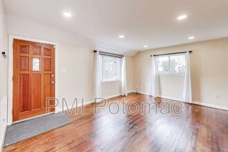 12609 Holdridge Rd in Silver Spring, MD - Building Photo - Building Photo