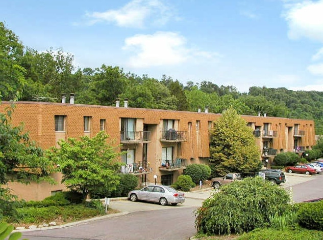 Cedar Hill Apartments in Cincinnati, OH - Foto de edificio