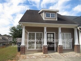 182 Little John Cir in Calera, AL - Building Photo