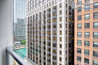 210 N Wells St, Unit FL15-ID696 in Chicago, IL - Building Photo - Building Photo