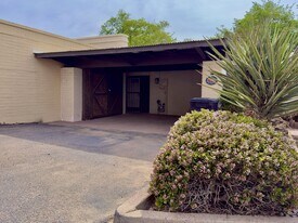 15000 Ashford St in Horizon City, TX - Building Photo