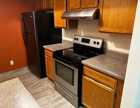 5801 Lowell St NE, Unit 2B in Albuquerque, NM - Building Photo - Building Photo