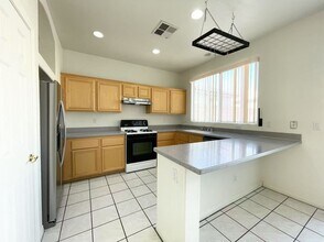 8448 Barossa Ct in Las Vegas, NV - Foto de edificio - Building Photo