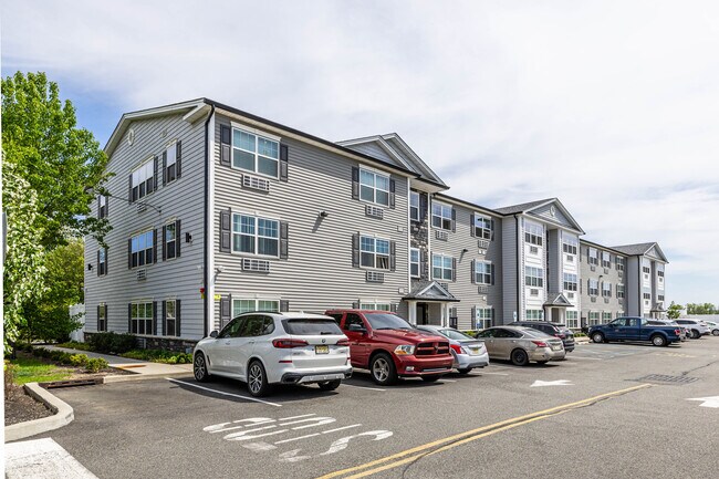Aviation Apartments in Linden, NJ - Building Photo - Building Photo