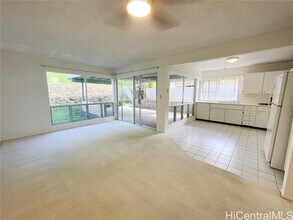 971 Wainiha St in Honolulu, HI - Building Photo - Building Photo