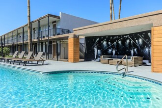 Northern Edge Apartments in Phoenix, AZ - Building Photo - Building Photo