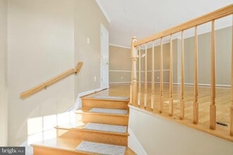 5587 Governors Pond Cir in Alexandria, VA - Building Photo - Building Photo