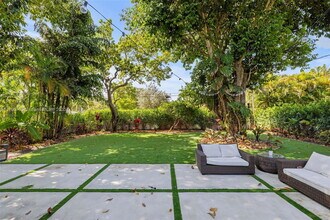 90 NE 106th St in Miami Shores, FL - Building Photo - Building Photo
