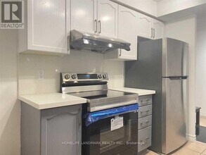 88 Grandview Way in Toronto, ON - Building Photo - Building Photo