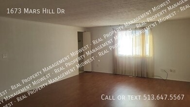 1673 Mars Hill Dr in Dayton, OH - Building Photo - Building Photo