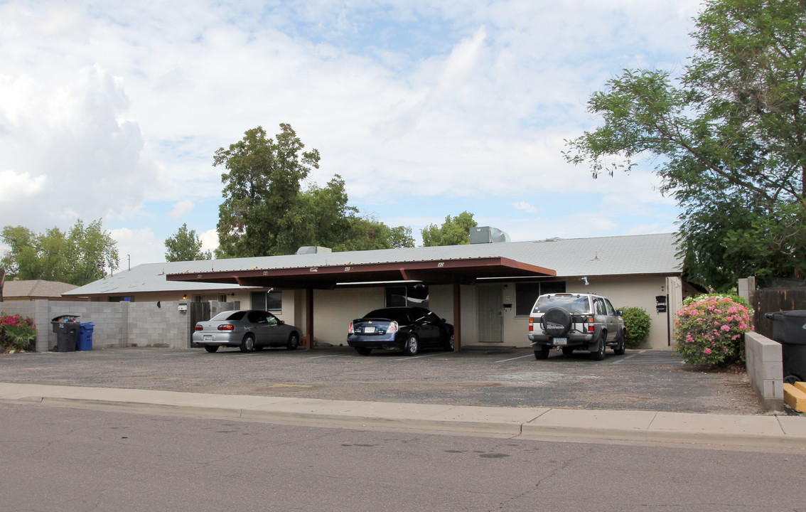 40-46 W 7th Pl in Mesa, AZ - Foto de edificio