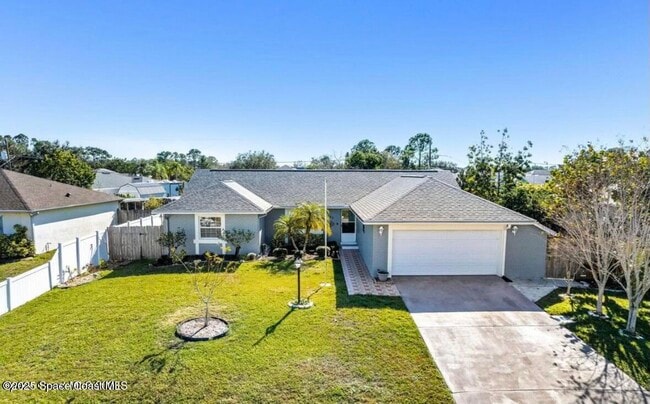 property at 1060 Hosbine St SE