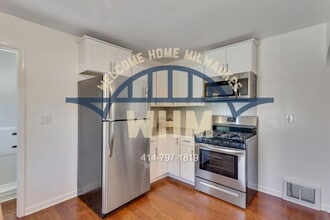 4902 W Lynndale Ave in Milwaukee, WI - Building Photo - Building Photo