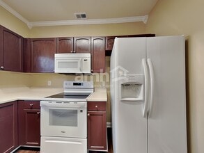 12746 Cross Dale Dr in Huntersville, NC - Foto de edificio - Building Photo