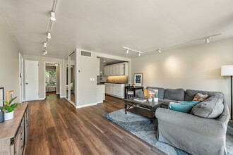 954 Lea Dr in San Rafael, CA - Building Photo - Building Photo