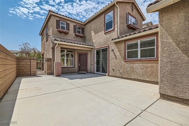 8815 Salvestrin Point Ave in Las Vegas, NV - Foto de edificio - Building Photo