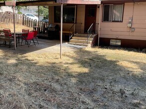 1415 NW Deane St in Pullman, WA - Building Photo - Building Photo