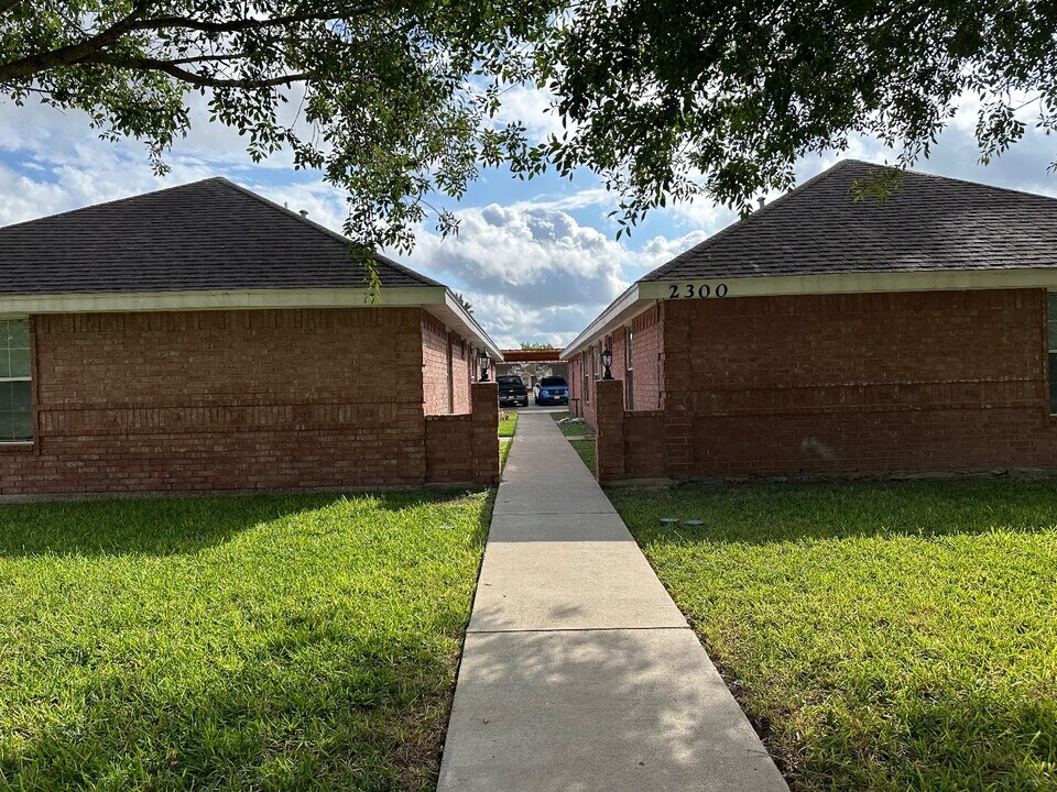 2300 N Erica St in Pharr, TX - Building Photo