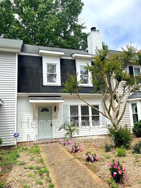 1446 Aversboro Rd in Garner, NC - Building Photo
