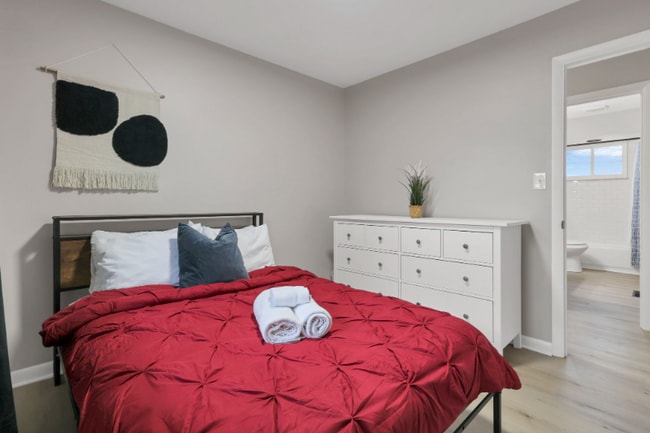 1833 Berkeley Rd in Columbus, OH - Building Photo - Building Photo