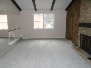 2235 Autumn Way in Richmond, IN - Building Photo - Building Photo