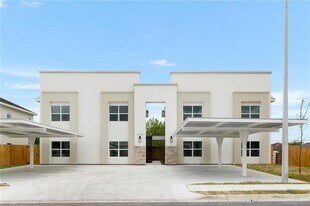 11 Mezcal in Pharr, TX - Building Photo