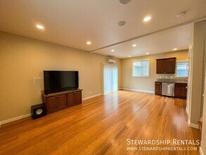 1752 Mill St in Eugene, OR - Building Photo - Building Photo