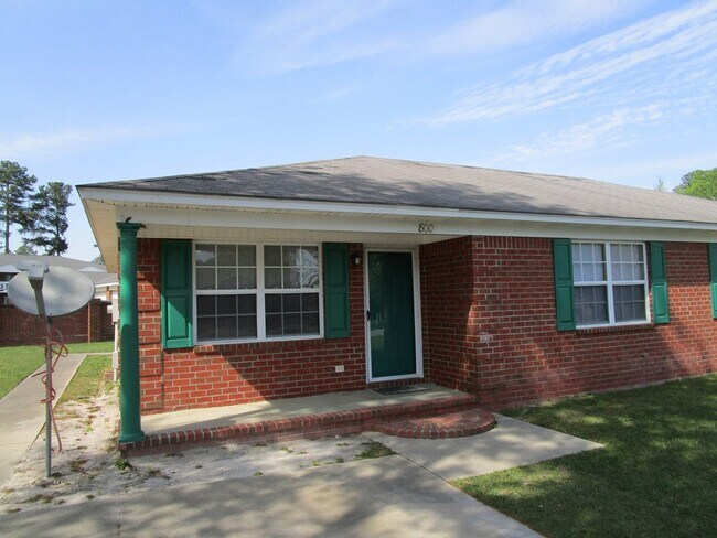 800 Jessamine Trail in Sumter, SC - Building Photo - Building Photo