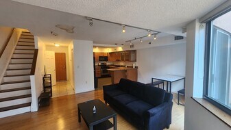190 Kelton St, Unit 706 in Boston, MA - Building Photo