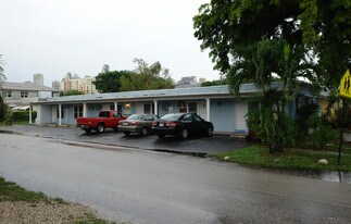 824 NE 4th St in Fort Lauderdale, FL - Building Photo