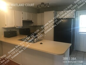 1636 Maitland Ct in Colorado Springs, CO - Foto de edificio - Building Photo