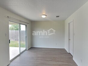 629 Northhill Cir in New Braunfels, TX - Building Photo - Building Photo