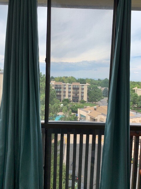 3465 S Poplar St in Denver, CO - Building Photo - Building Photo