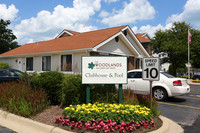 The Woodlands on Green Bay in North Chicago, IL - Building Photo - Building Photo