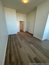 1079 Commonwealth Ave in Boston, MA - Building Photo - Building Photo