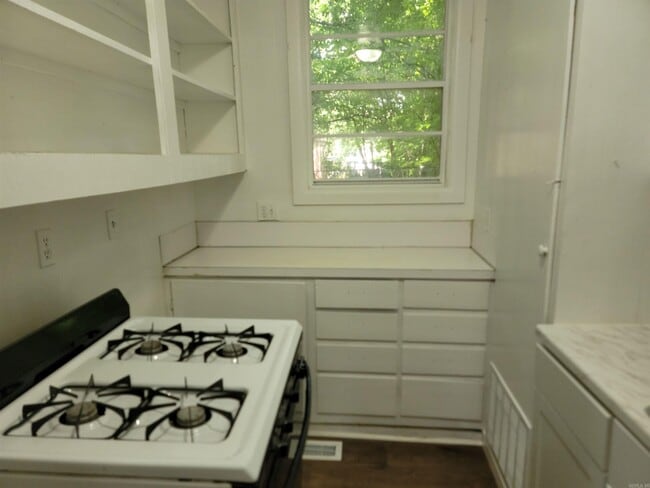 408 W 9th St in Little Rock, AR - Building Photo - Building Photo